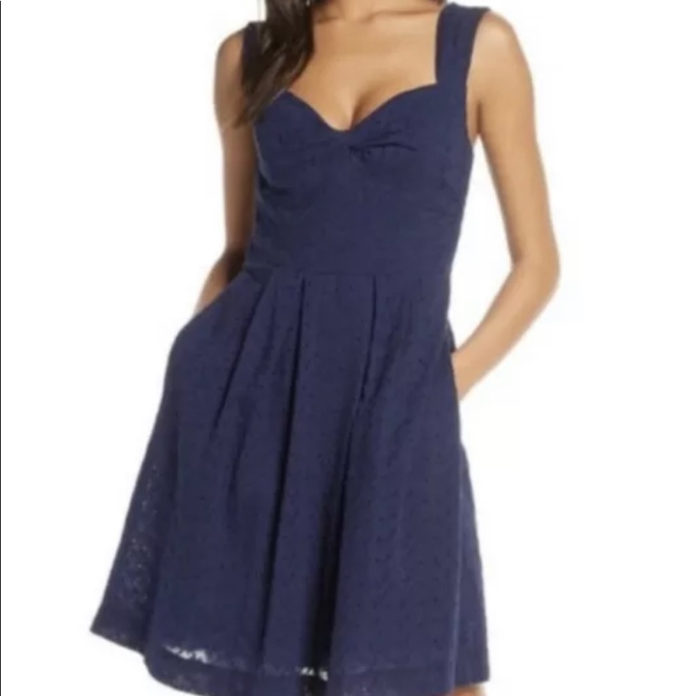 Lilly Pulitzer Cyndi dress navy eyelet 12
